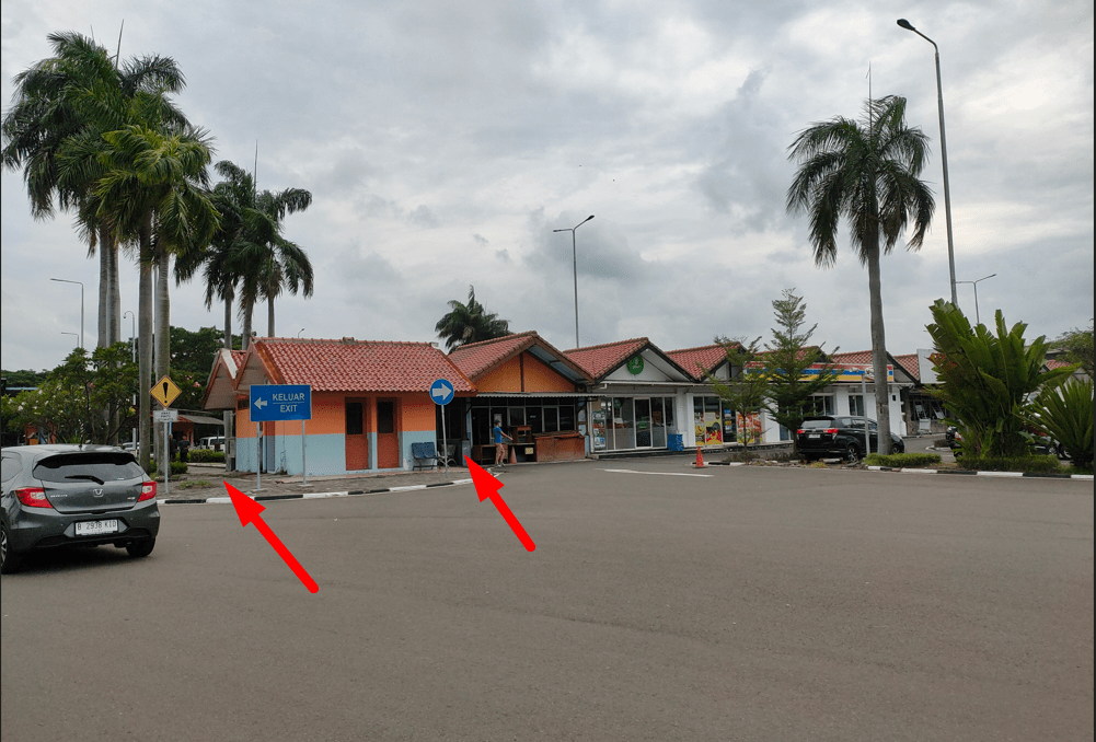 dekat indomart, lgs akses kebelakang